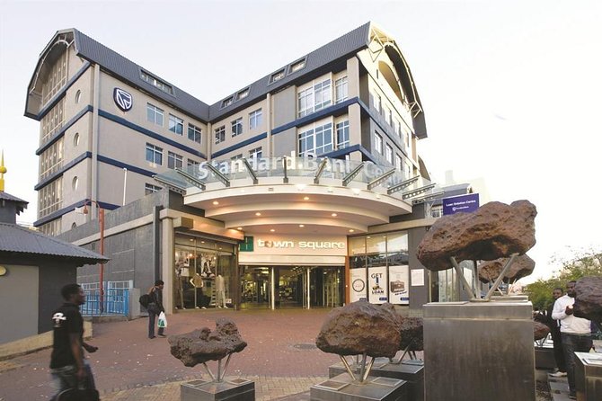 Best City Tour of Windhoek - Meeting local life with Nande Explorer Cultural Township Tours