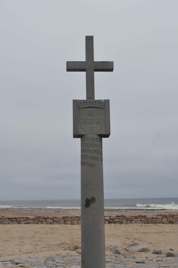 Cape Cross and Henties Bay Guided Tour SkeletonCoast Namibia - Lunch and a quieter return south
