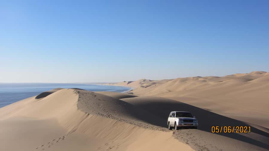 From Walvis Bay: Sandwich Harbour World Heritage Site - Guide quality is the biggest strength