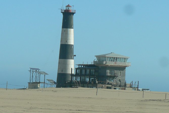 Pelican Point Peninsula Tour- visit the seal colony - Seeing how Walvis Bay makes salt