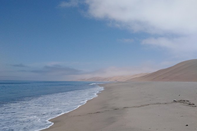 Sandwich Harbour 4x4 guided tours.Join us for an awe inspiring adventure. - Why Sandwich Harbour is worth your time