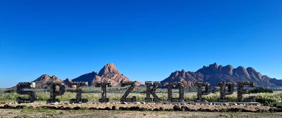 Spitzkoppe & Desert Magic: Arches, Art & Sunset Views - Exploring Spitzkoppe’s Rock Arch, Pool, and Little Canyon