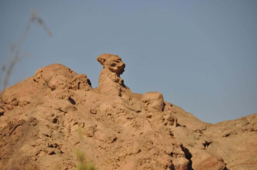 Spitzkoppe & Desert Magic: Arches, Art & Sunset Views - San rock paintings and the human story in the stone