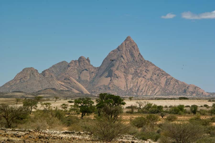 Spitzkoppe : via Zeila Shipwreck - Key points at a glance