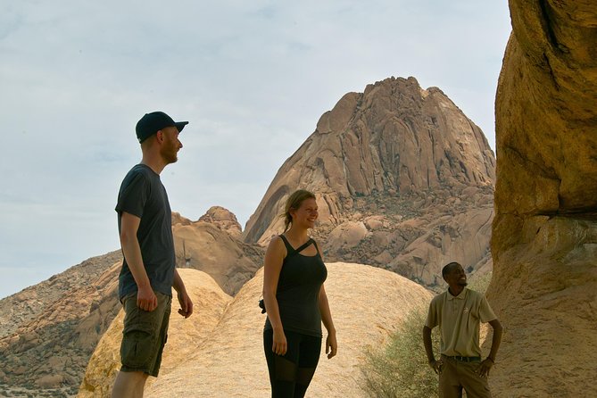 Swakop River Valley & Spitzkoppe Full Day 4x4 tour from Walvis Bay - What the small group adds