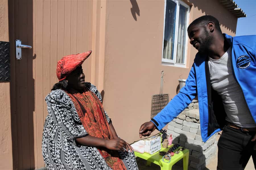 Swakopmund: Township Walking Tour with Local Guide - Meeting a Nama herbalist