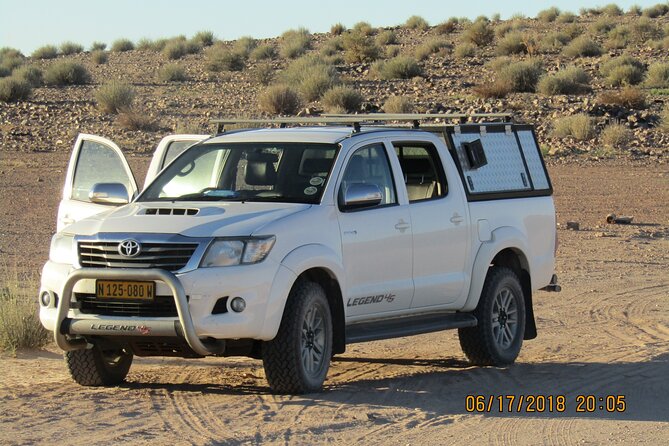Transfer Shuttle from Windhoek to Sossusvlei (Vise Versa) - The strongest sign: an on-time family transfer