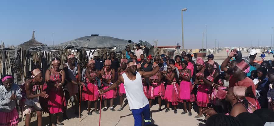 Walvis Bay: Mondesa Township Tour - Riding into Mondesa by bike